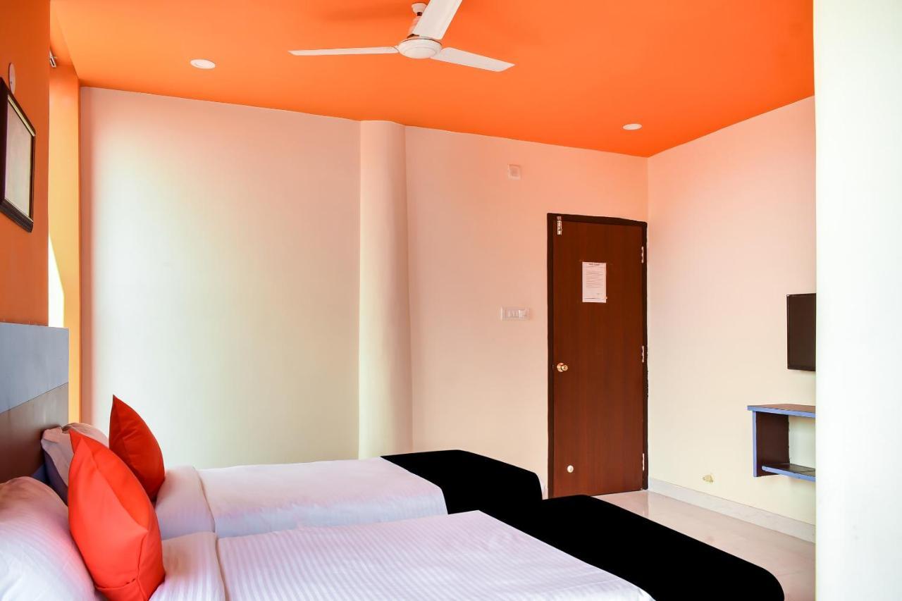 Capital O 67249 Hotel Planet Bhubaneswar Extérieur photo