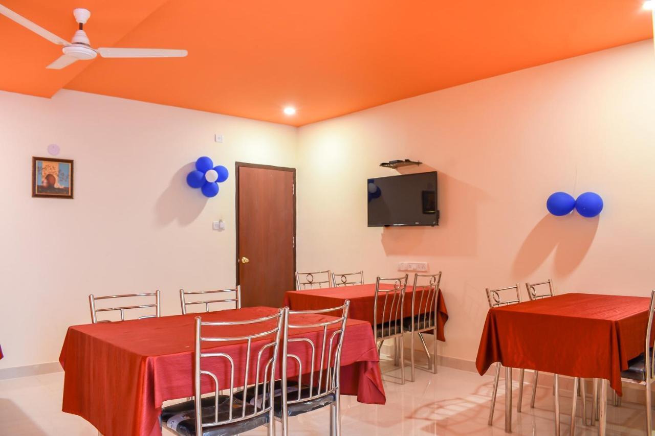 Capital O 67249 Hotel Planet Bhubaneswar Extérieur photo