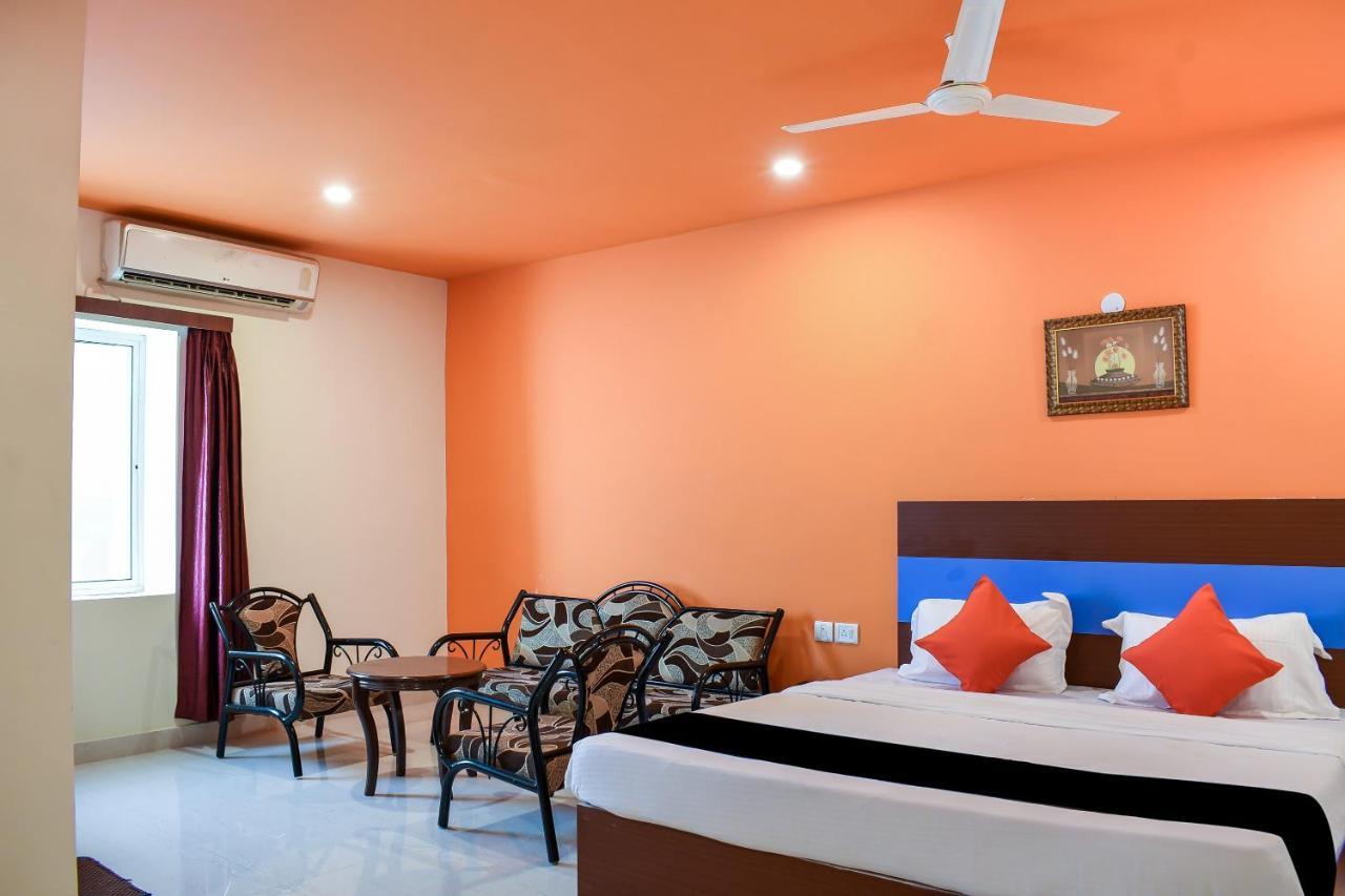 Capital O 67249 Hotel Planet Bhubaneswar Extérieur photo