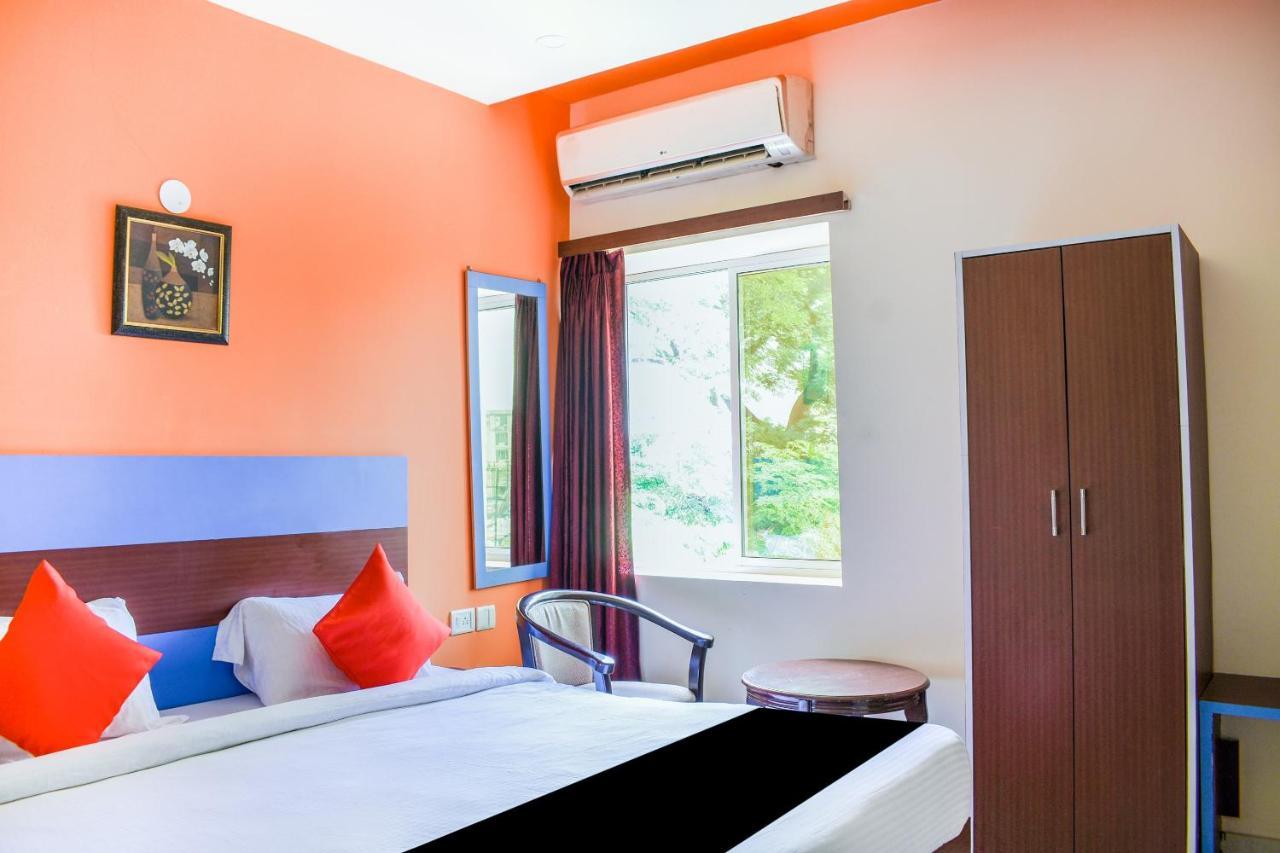 Capital O 67249 Hotel Planet Bhubaneswar Extérieur photo